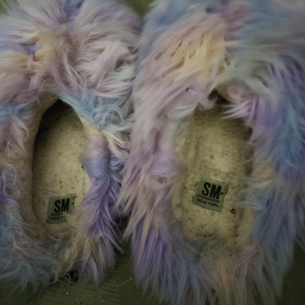 Multi Color Slippers Size Large